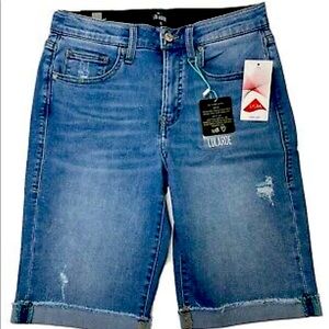 LulaRoe Jean Shorts - Size 34 (14/16)